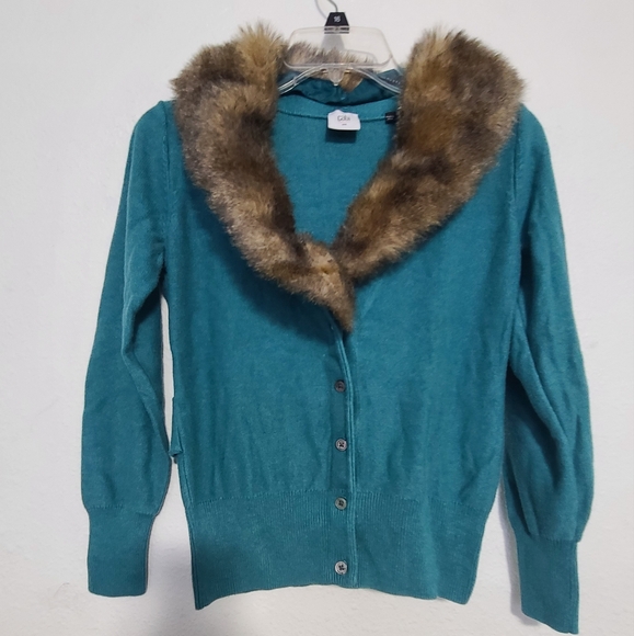 Cabi tearoom faux fur collar cardigan - Picture 6 of 10